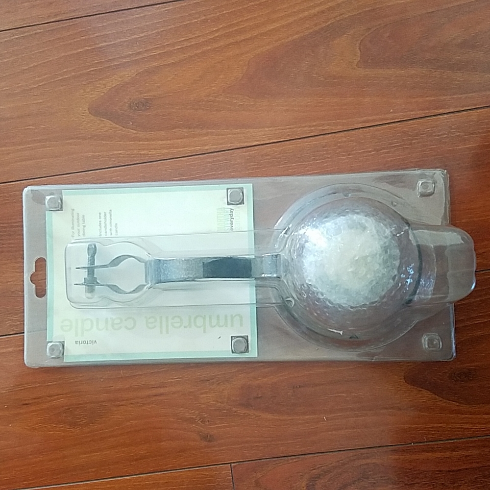 MARTHA STEWART Everyday Garden Umbrella Candle